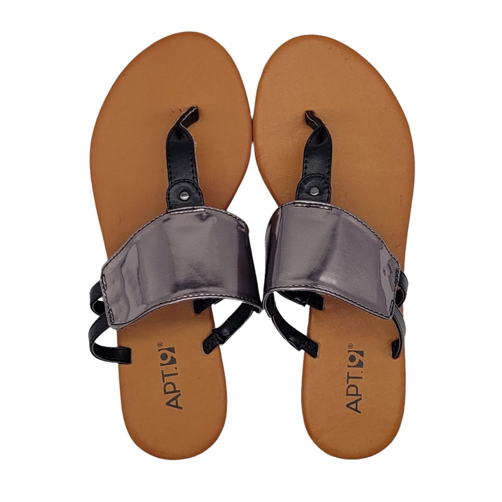 NWOB Apt. 9 Women’s Metal Cuff Flat Thong Sandals Size S(5-6)